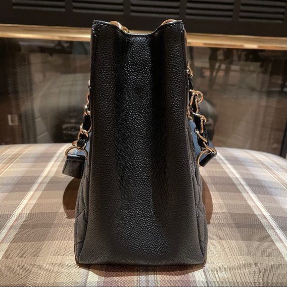 Chanel Black Caviar Grand Shopping Tote - Picture 5 of 16